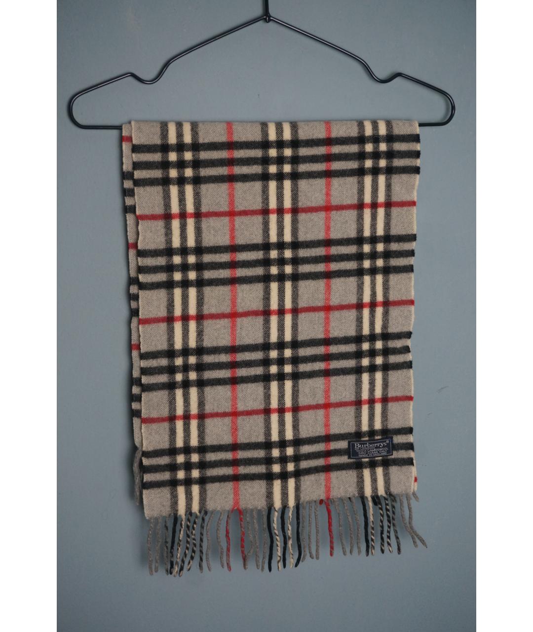 BURBERRY Серый шерстяной шарф, фото 3