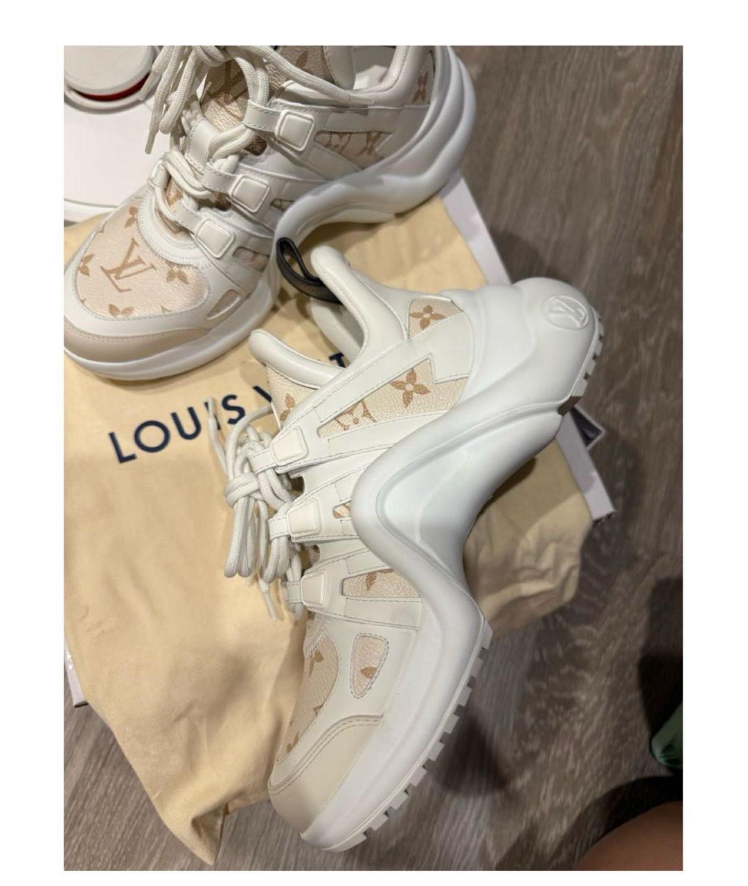 LOUIS VUITTON Бежевые кожаные кроссовки, фото 2
