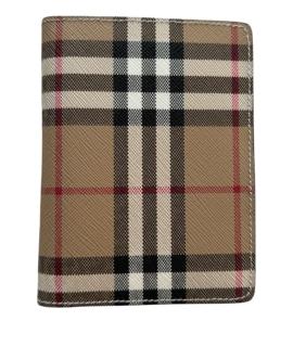 BURBERRY Обложка/футляр