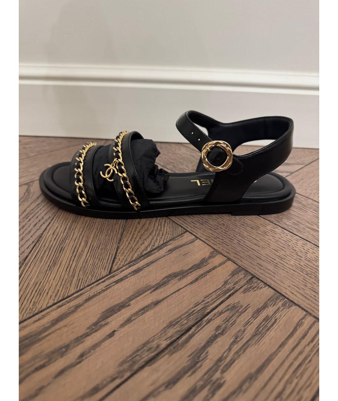 CHANEL Черные кожаные сандалии, фото 6
