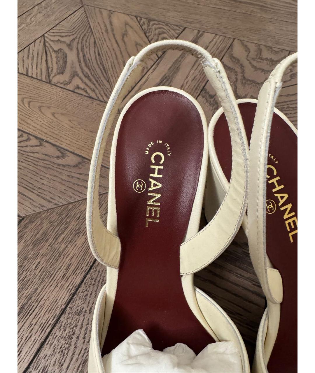 CHANEL Белые кожаные босоножки, фото 3