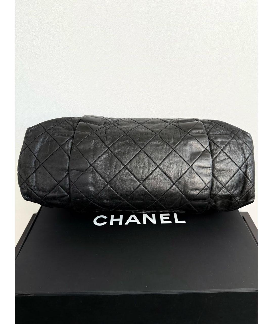 CHANEL Черная кожаная сумка через плечо, фото 4