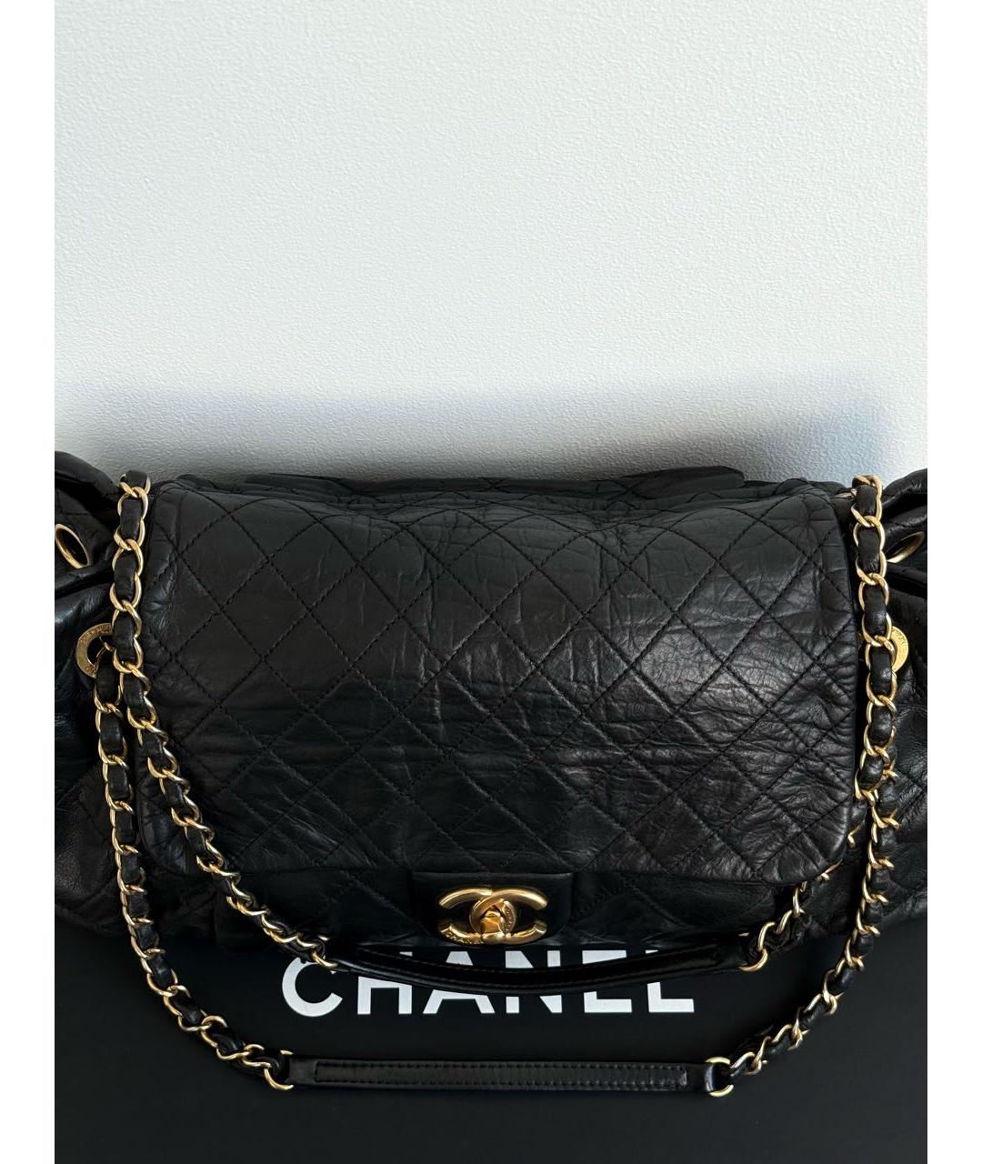 CHANEL Черная кожаная сумка через плечо, фото 3