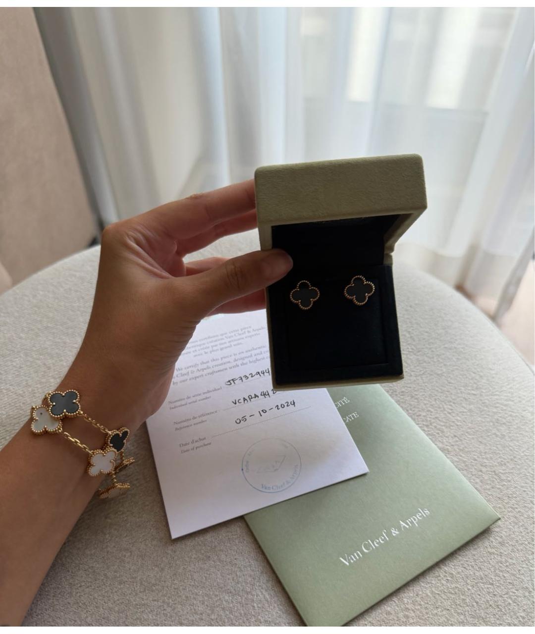 VAN CLEEF & ARPELS Черные серьги из розового золота, фото 2