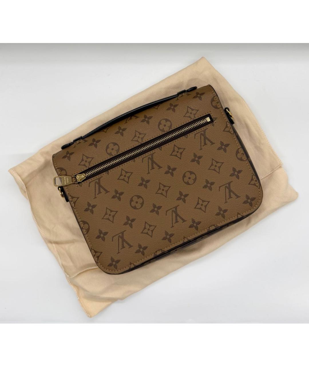 LOUIS VUITTON Коричневая сумка через плечо из канвы, фото 2