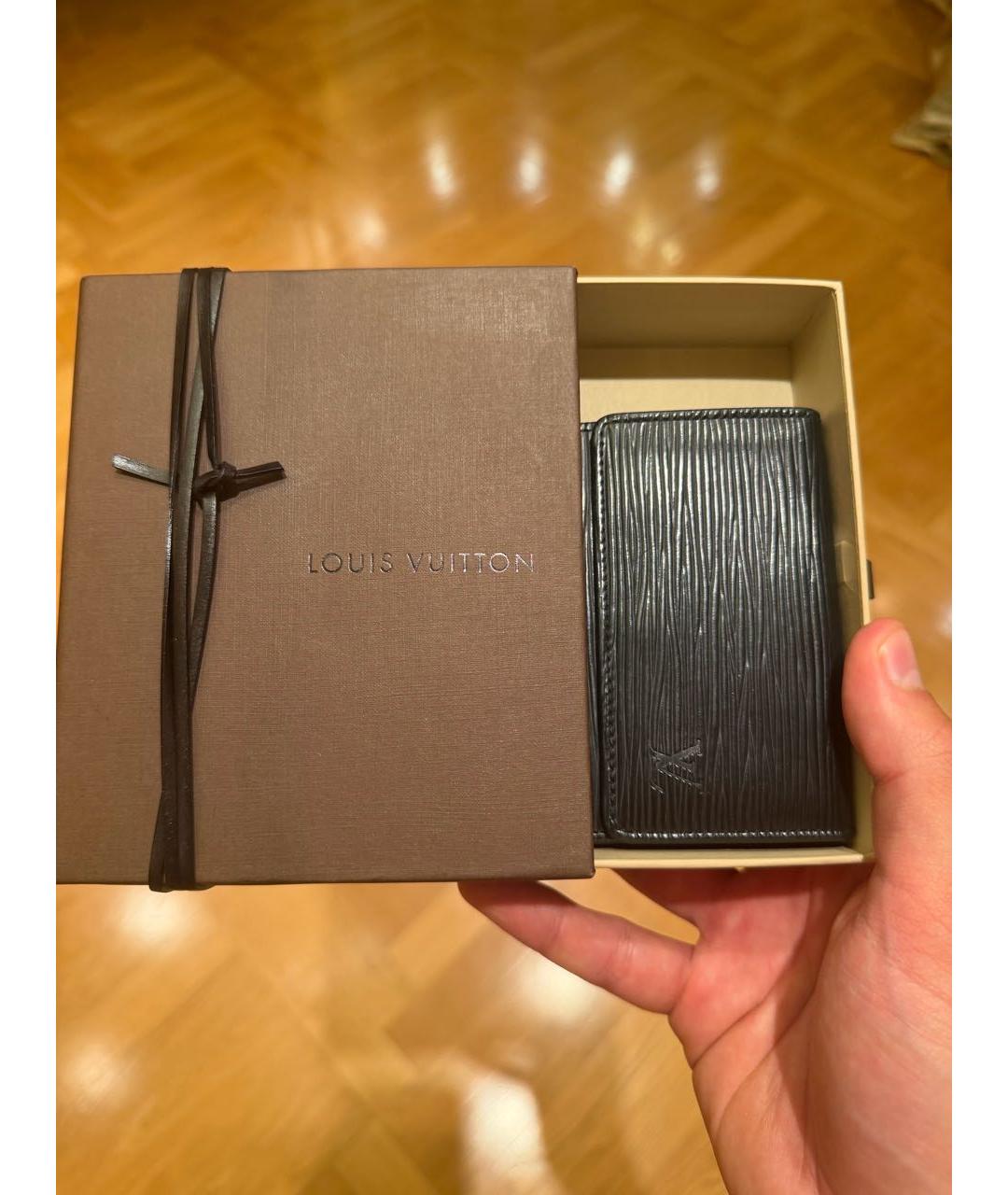 LOUIS VUITTON Черный кожаный кошелек, фото 2