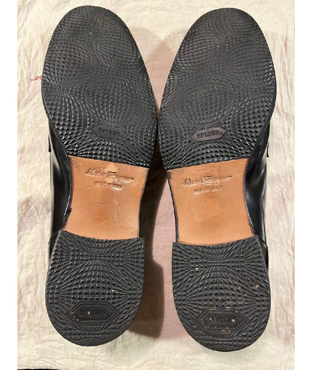 FERRAGAMO Черные кожаные лоферы, фото 5