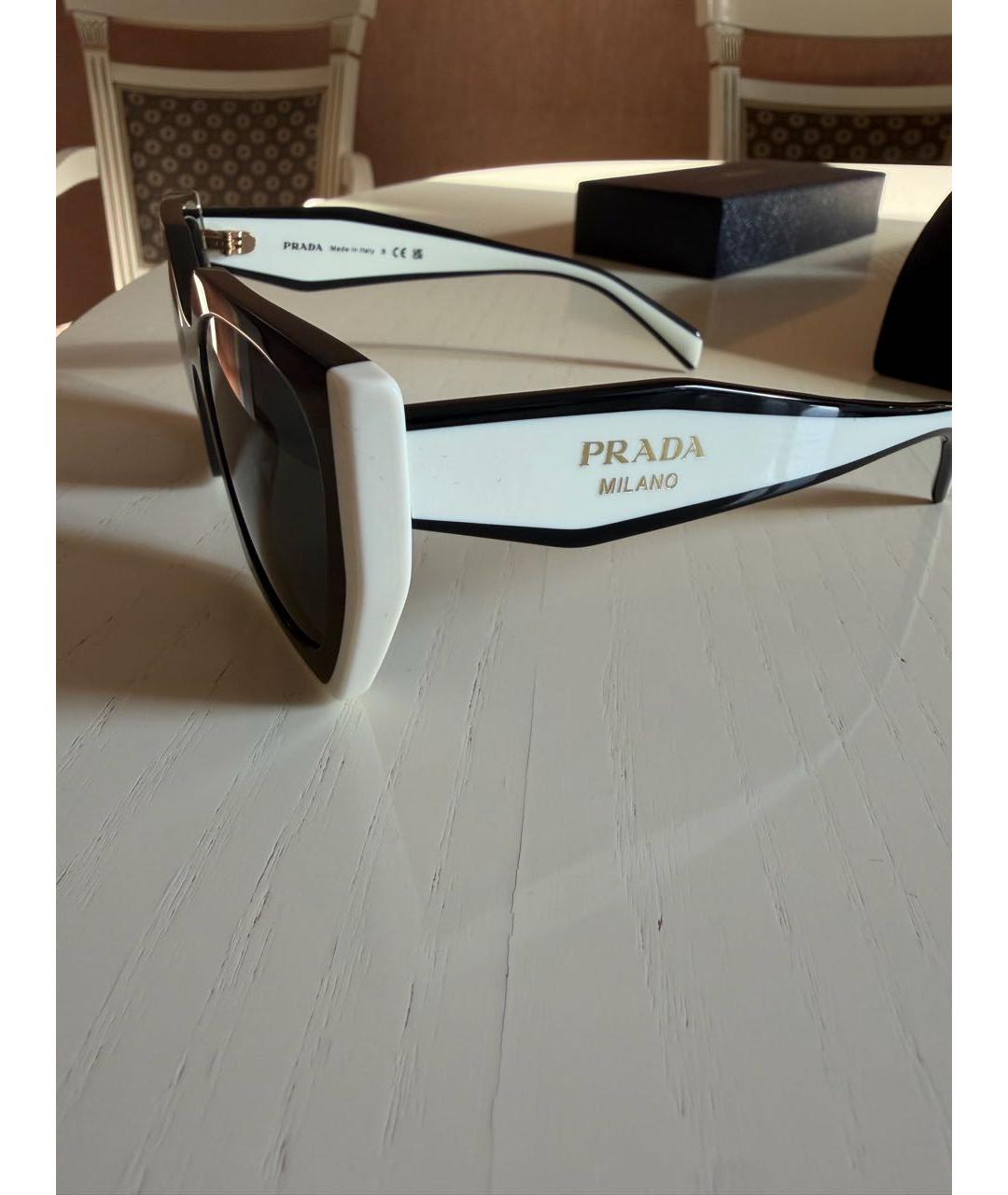 PRADA Черные пластиковые солнцезащитные очки, фото 3