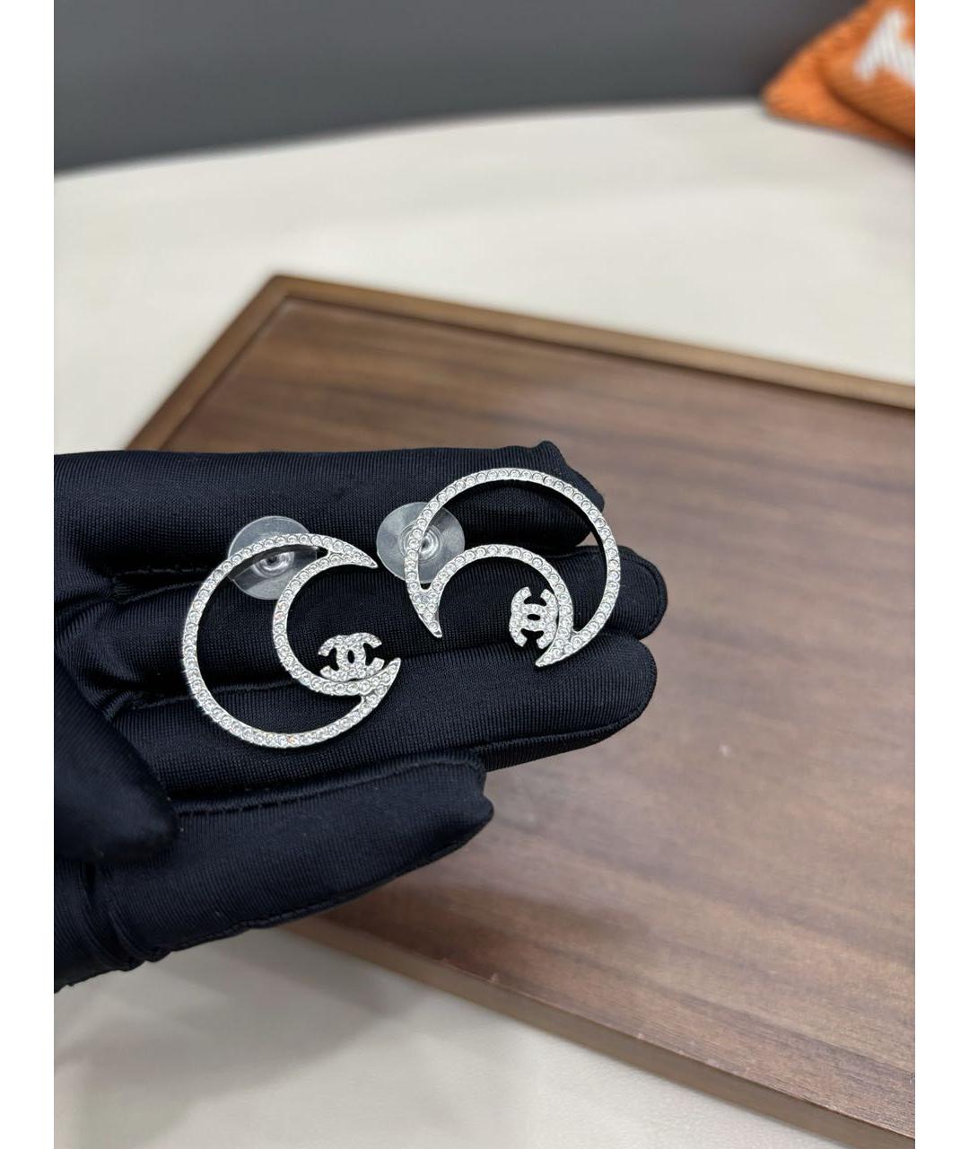 CHANEL Серебряные металлические серьги, фото 3