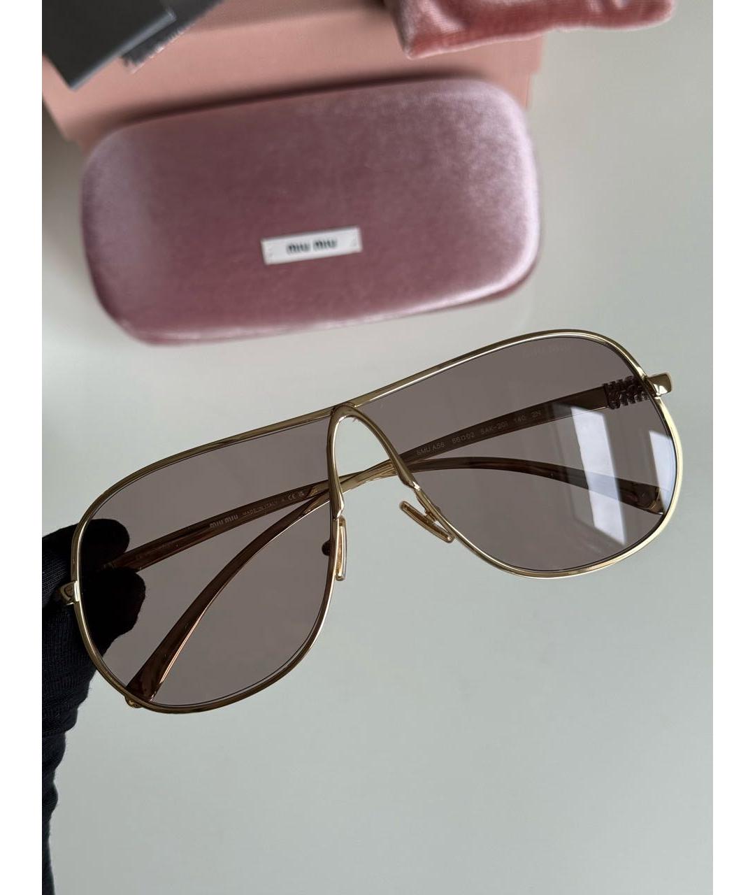 MIU MIU Коричневые металлические солнцезащитные очки, фото 3