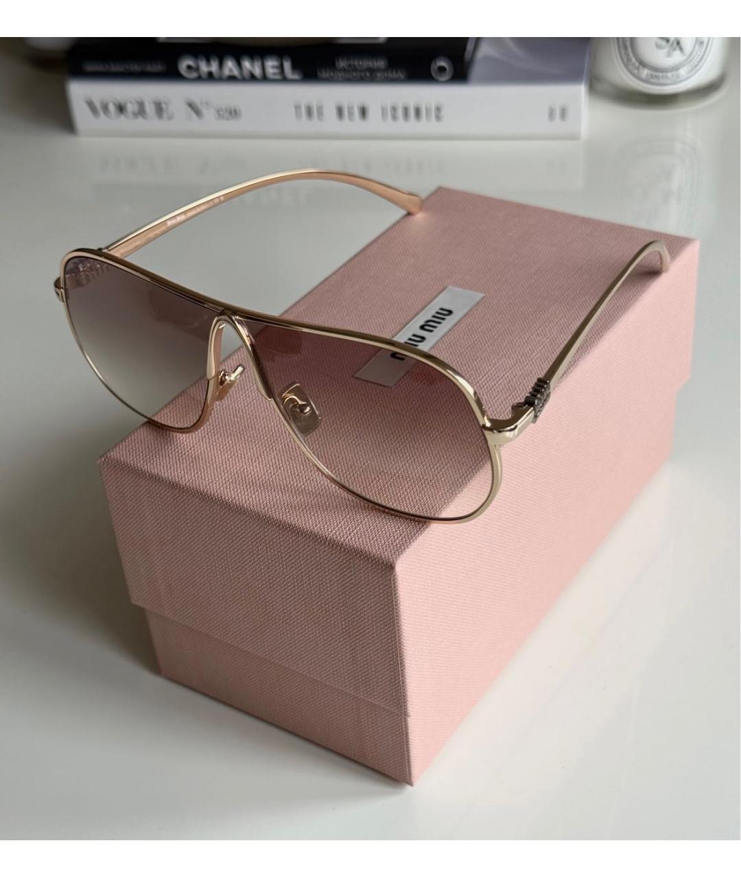 MIU MIU Золотые металлические солнцезащитные очки, фото 3
