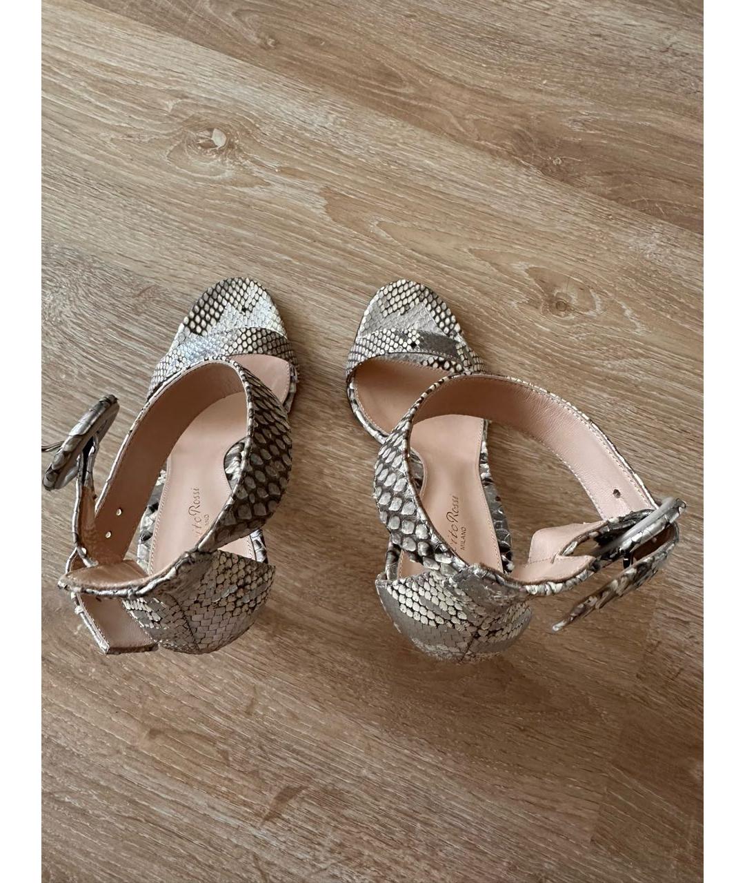 GIANVITO ROSSI Серебряные босоножки из кожи питона, фото 3
