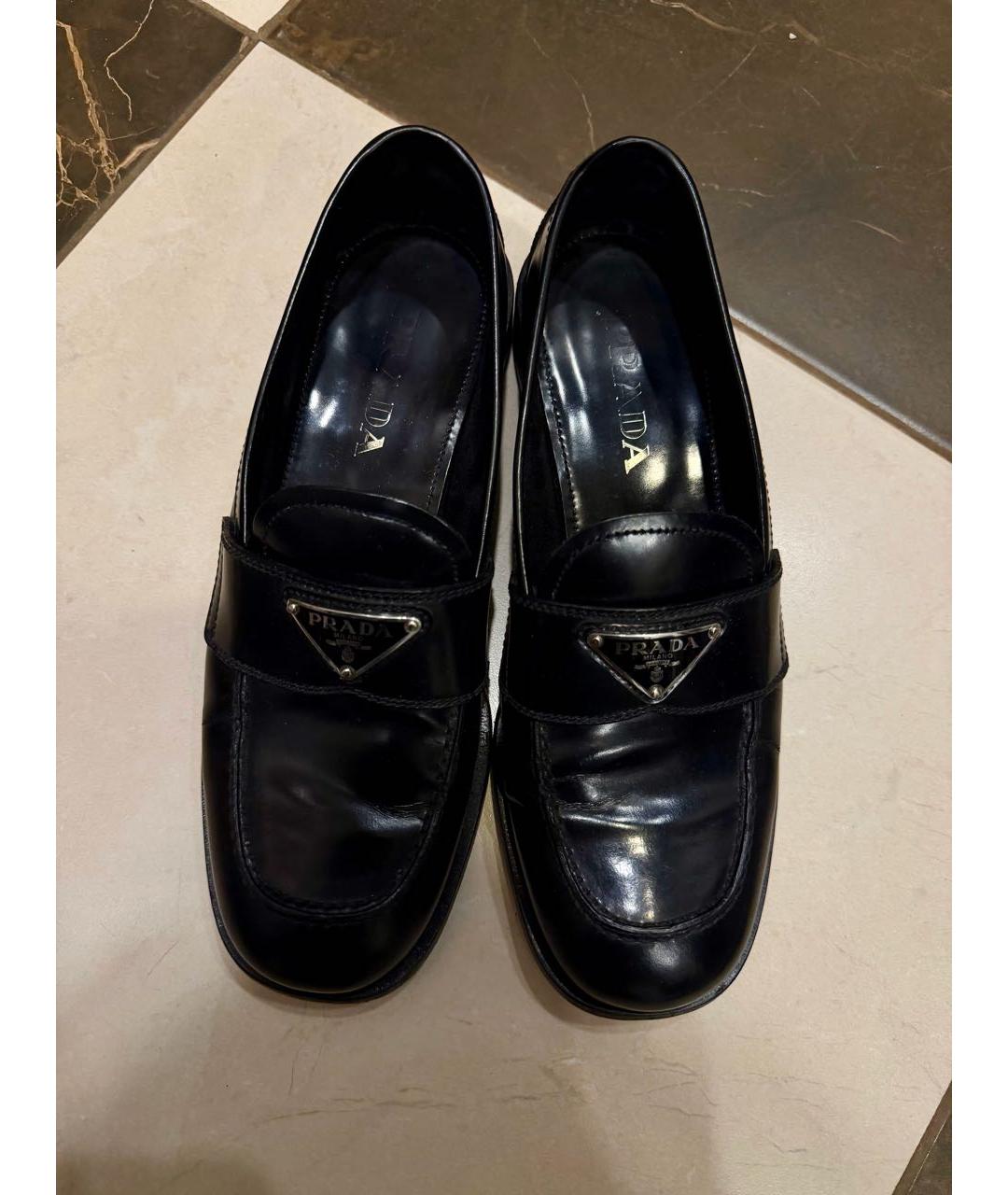 PRADA Черные кожаные лоферы, фото 2