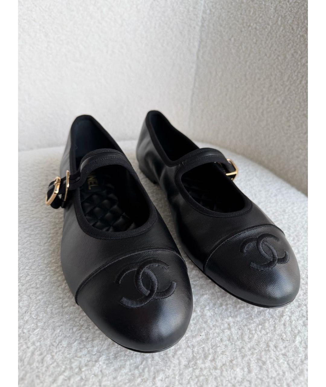 CHANEL Черные кожаные балетки, фото 2