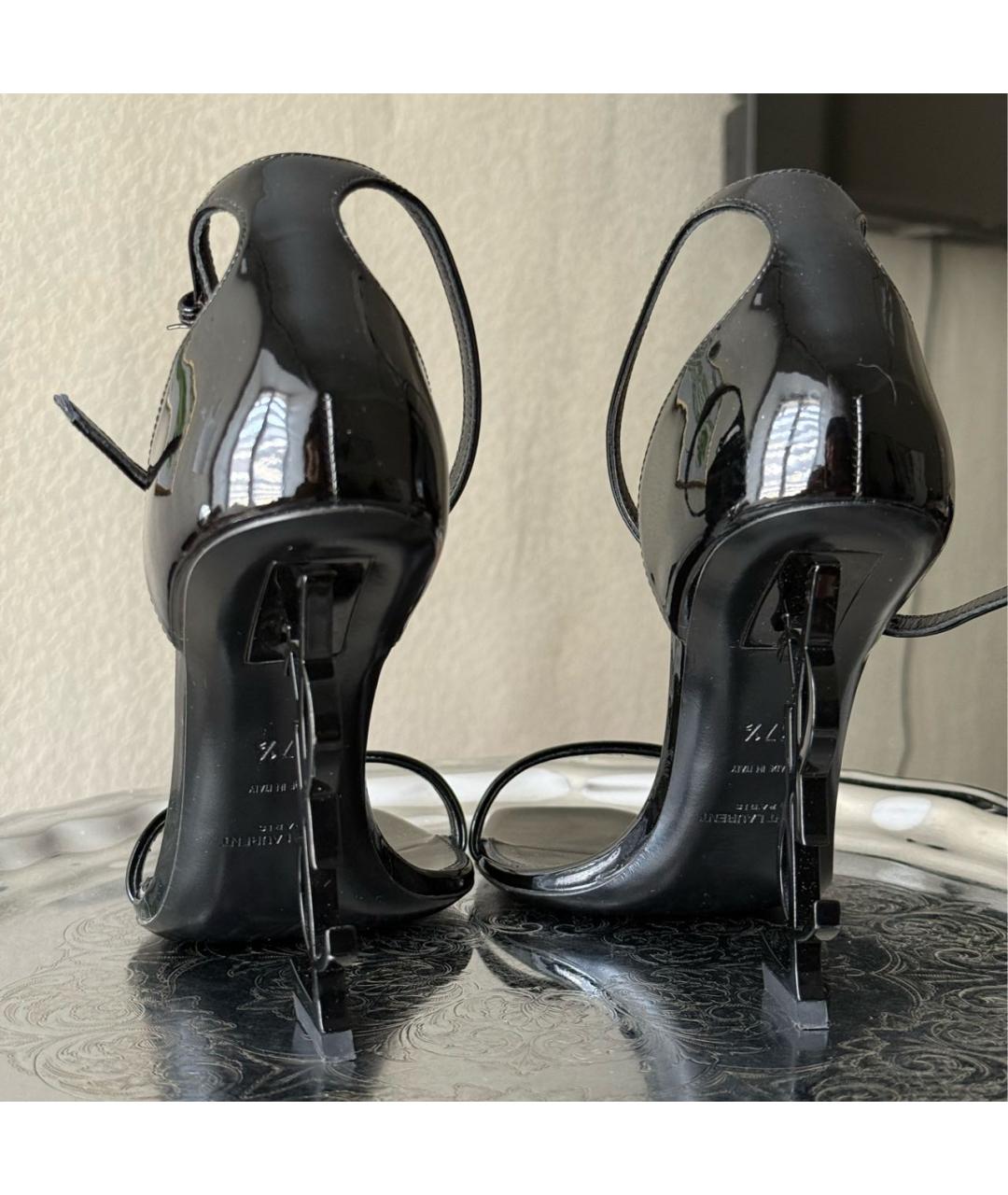 SAINT LAURENT Черные босоножки из лакированной кожи, фото 4