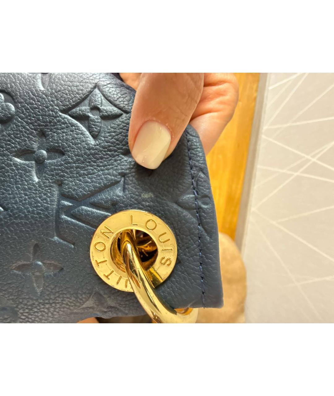 LOUIS VUITTON Темно-синяя кожаная сумка с короткими ручками, фото 8
