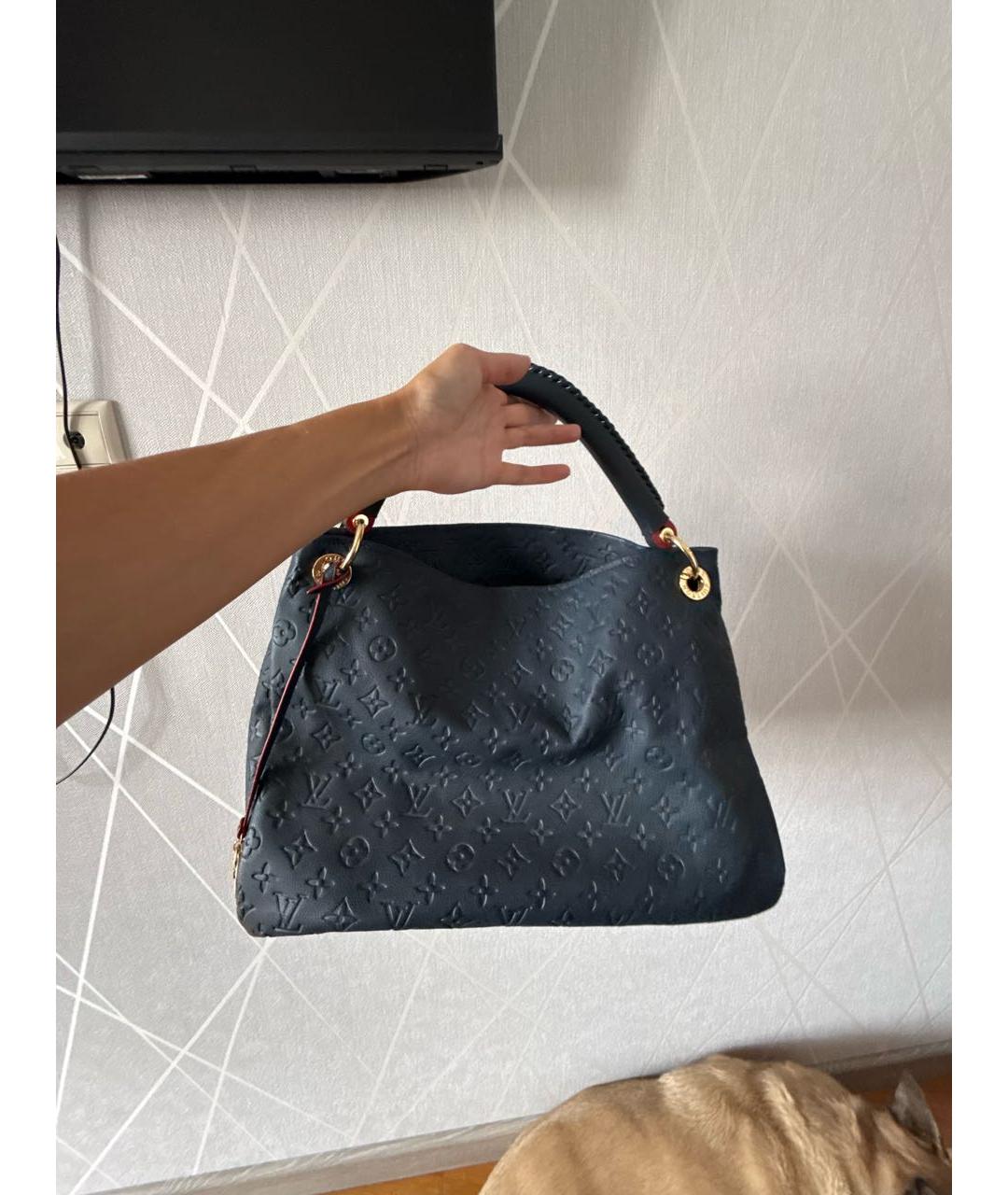 LOUIS VUITTON Темно-синяя кожаная сумка с короткими ручками, фото 3