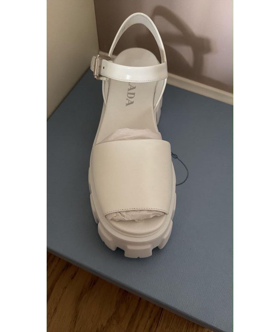 PRADA Белые кожаные босоножки, фото 4