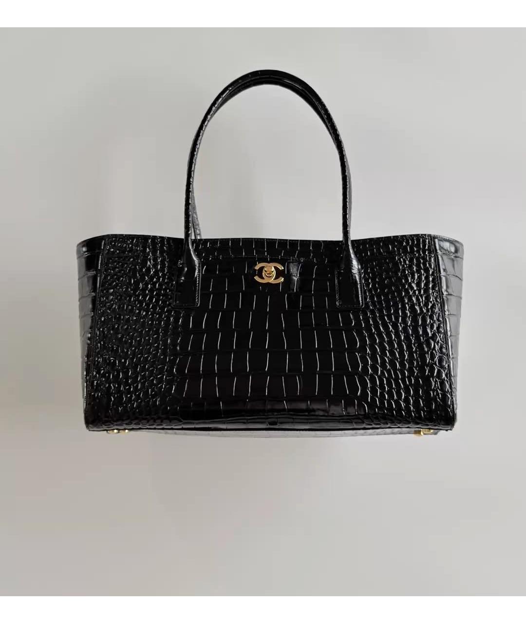 CHANEL Черная кожаная сумка тоут, фото 9