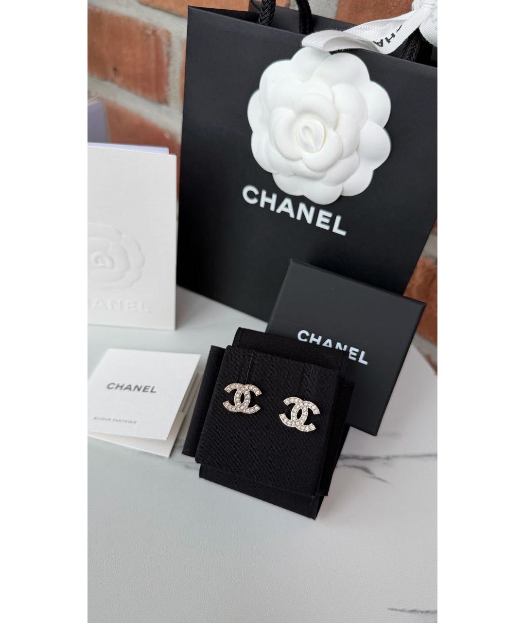 CHANEL Золотые металлические серьги, фото 4