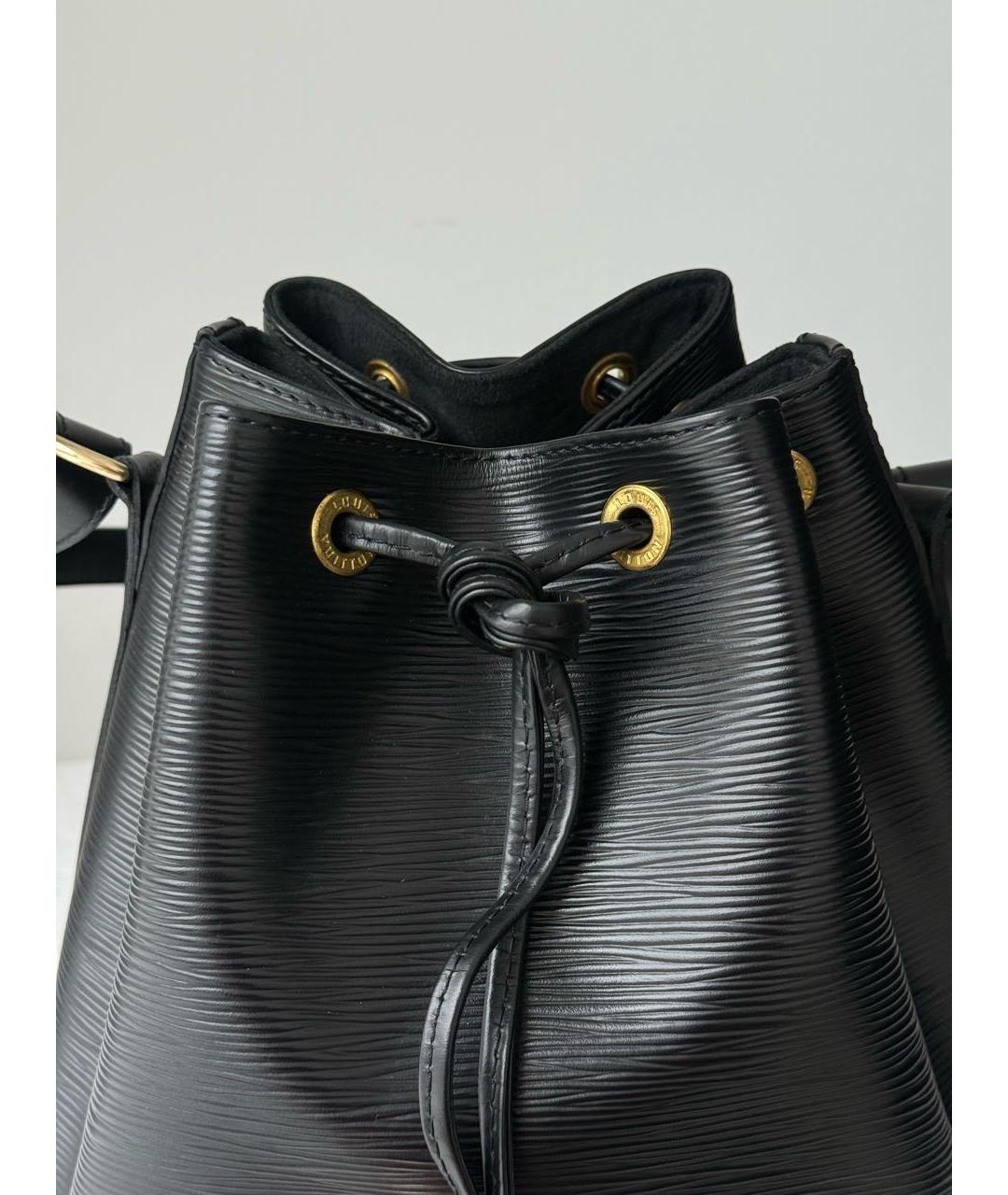 LOUIS VUITTON Черная кожаная сумка через плечо, фото 4