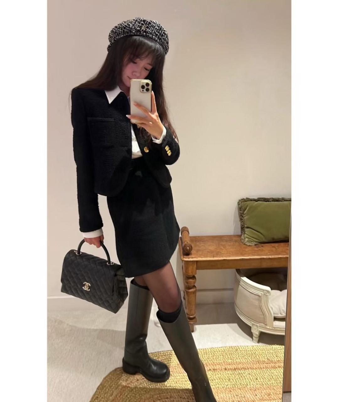 CHANEL Черная кожаная сумка с короткими ручками, фото 6