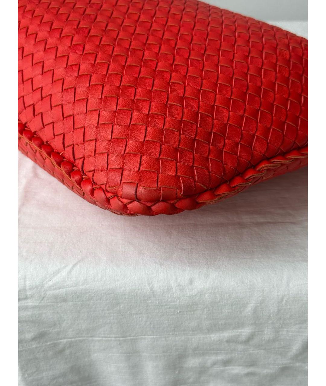 BOTTEGA VENETA Красная кожаная сумка с короткими ручками, фото 4