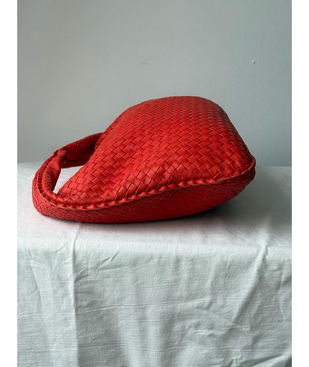 BOTTEGA VENETA Красная кожаная сумка с короткими ручками, фото 2