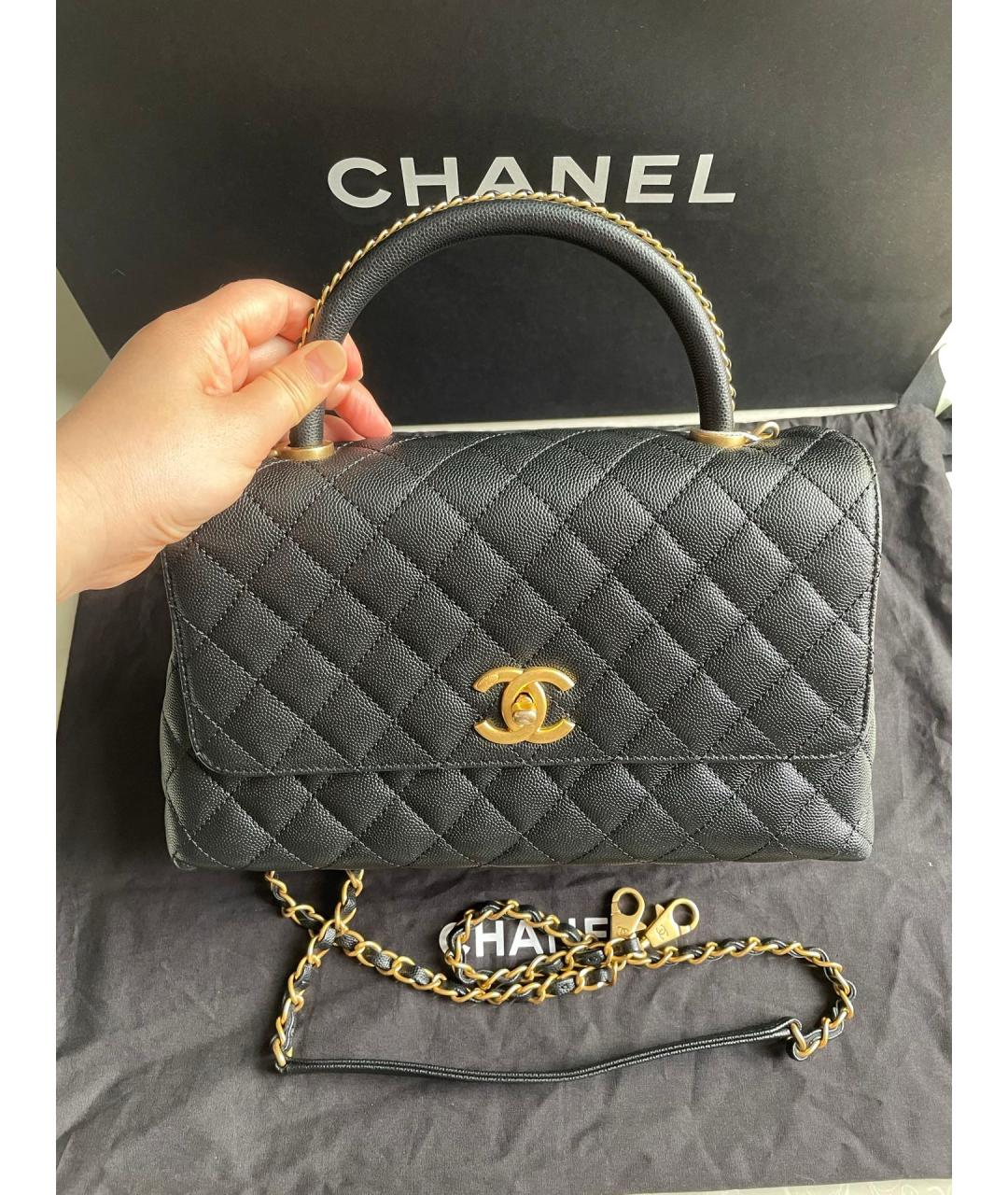 CHANEL Черная кожаная сумка с короткими ручками, фото 7