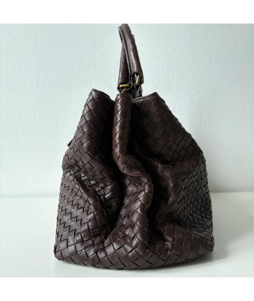 BOTTEGA VENETA Коричневая кожаная сумка тоут, фото 6