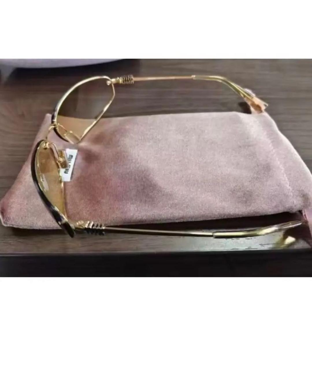 MIU MIU Золотые металлические солнцезащитные очки, фото 7