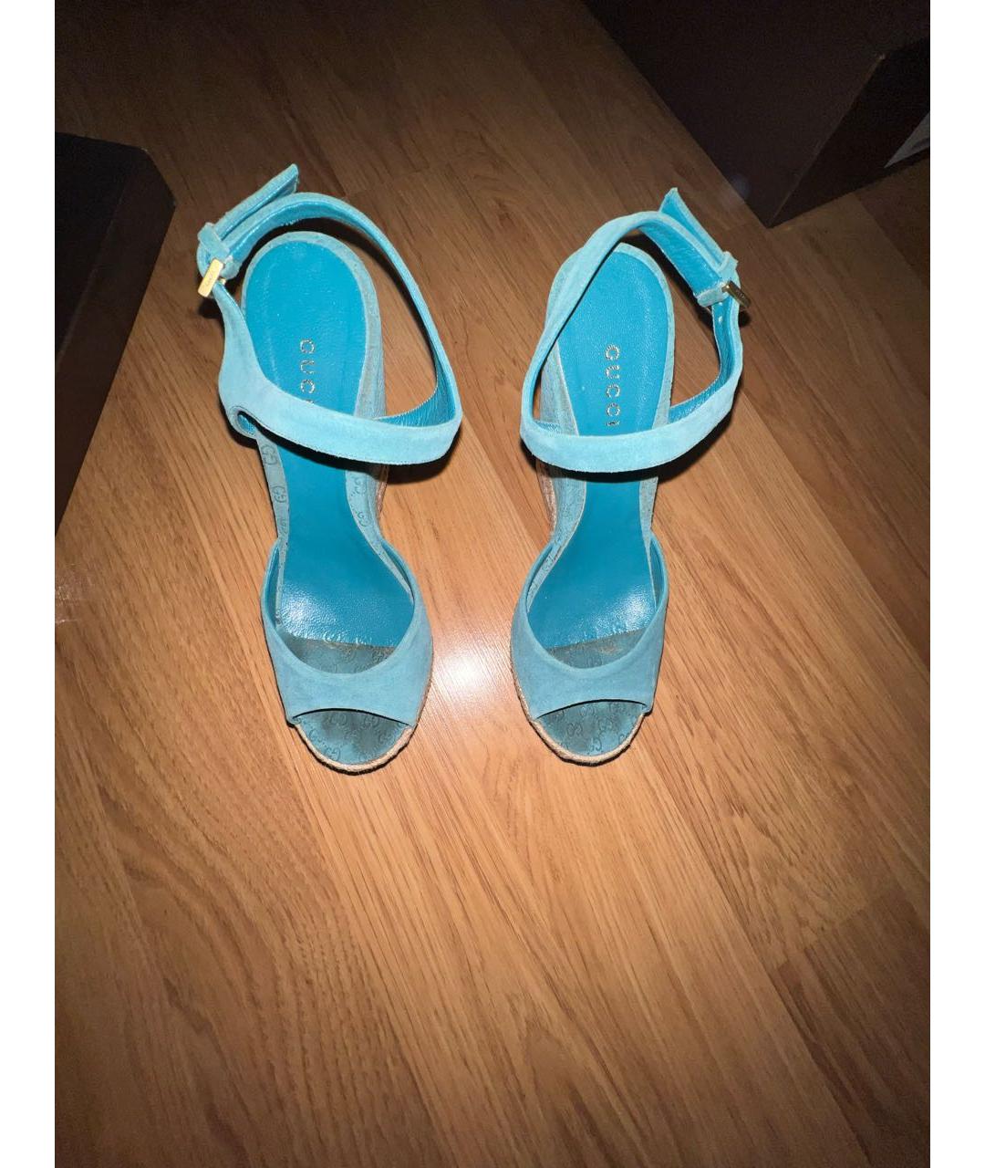GUCCI Бирюзовые замшевые босоножки, фото 2