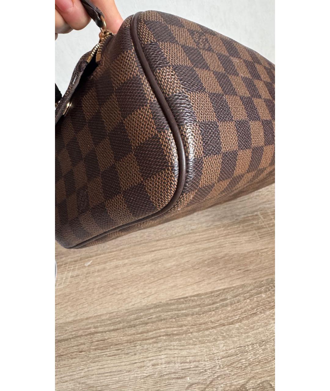 LOUIS VUITTON Косметичка из канвы, фото 5