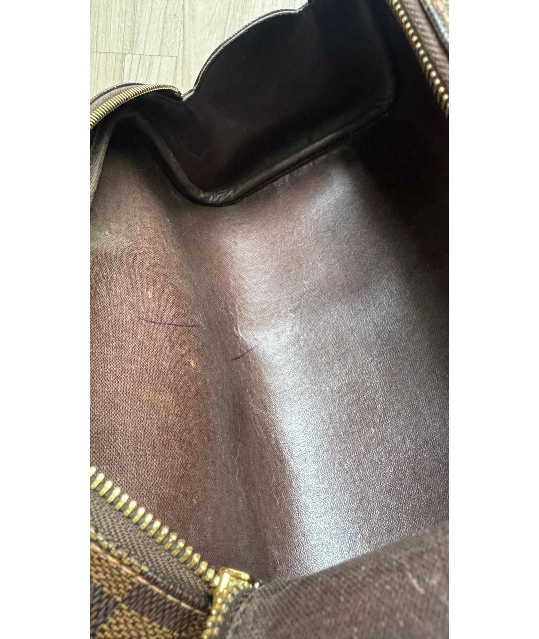 LOUIS VUITTON Косметичка из канвы, фото 7