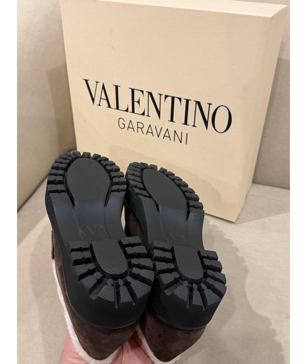 VALENTINO Коричневые замшевые ботинки, фото 5