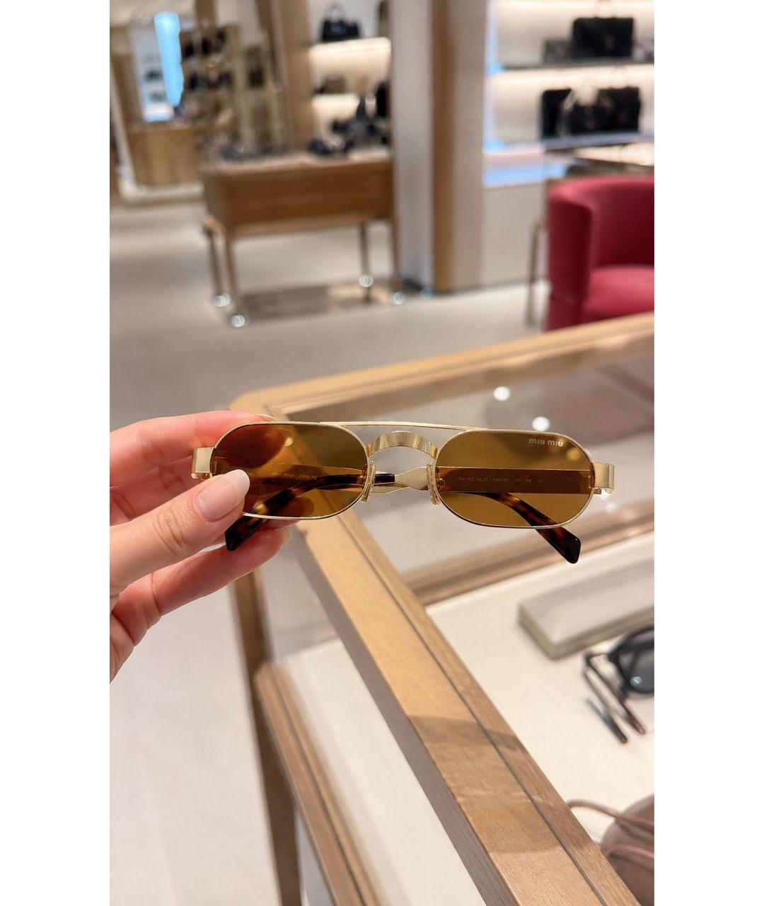 MIU MIU Золотые металлические солнцезащитные очки, фото 6