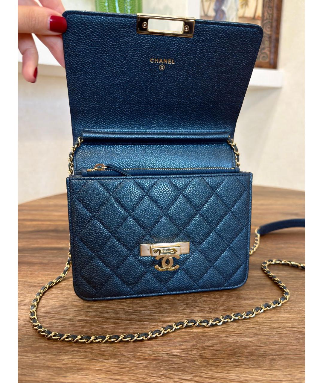 CHANEL Темно-синяя кожаная сумка через плечо, фото 8