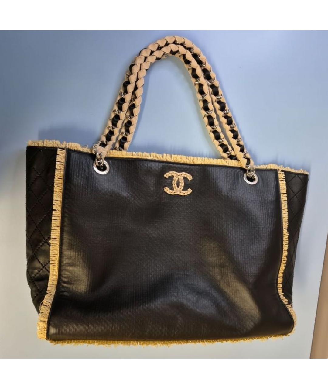 CHANEL Черная сумка с короткими ручками из канвы, фото 7