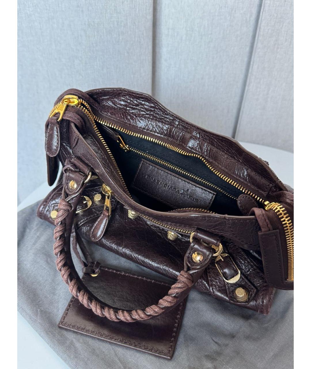 BALENCIAGA Бордовая кожаная сумка с короткими ручками, фото 4
