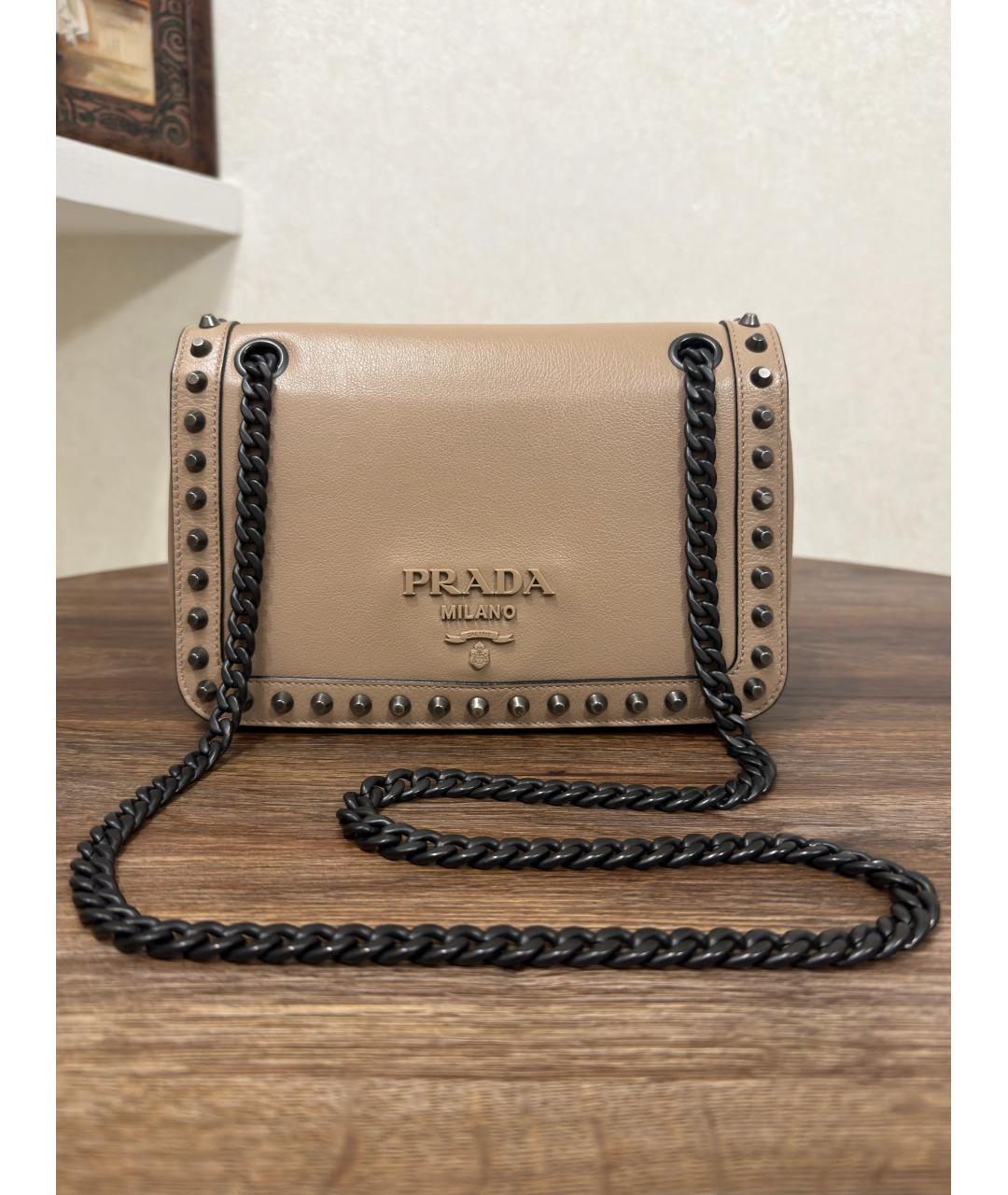 PRADA Бежевая кожаная сумка через плечо, фото 2