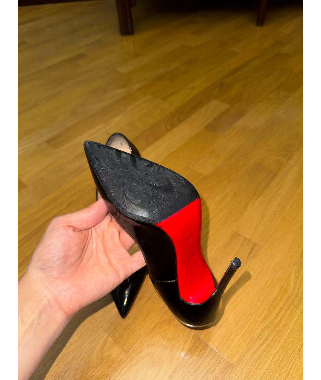 CHRISTIAN LOUBOUTIN Черные туфли из лакированной кожи, фото 3