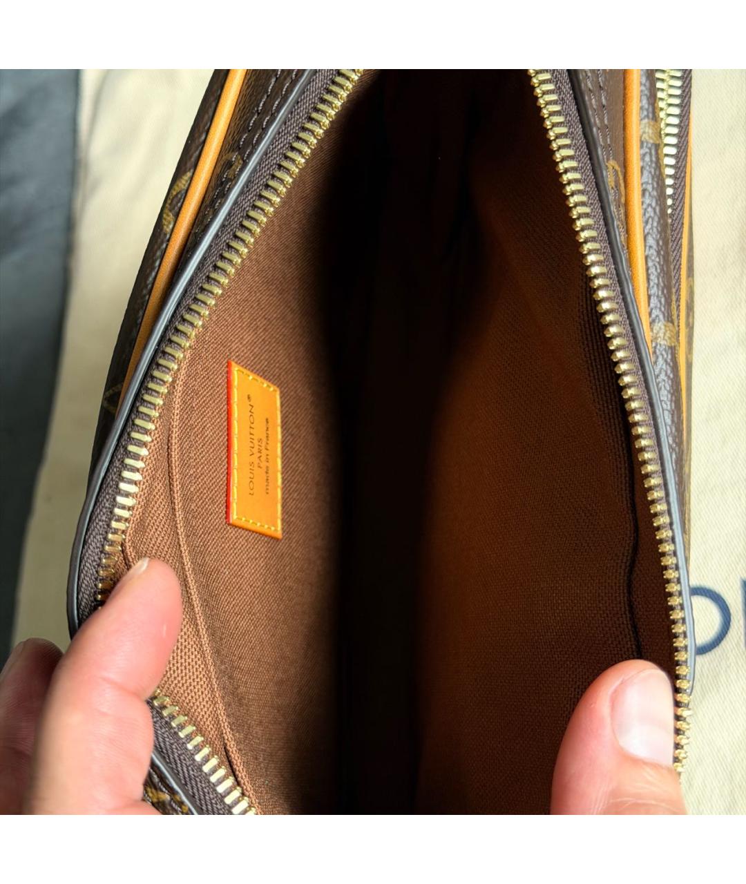 LOUIS VUITTON Коричневая сумка на плечо из канвы, фото 4