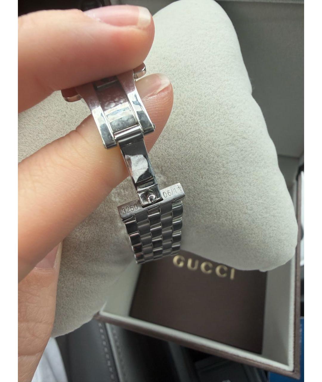GUCCI Серебряные металлические часы, фото 3