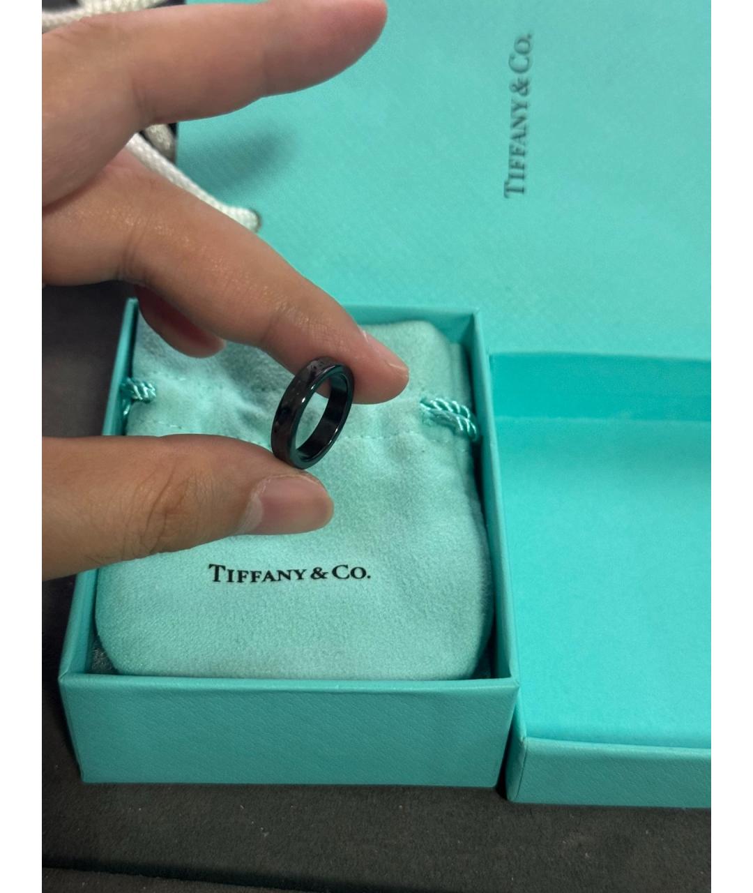 TIFFANY&CO Черное металлическое кольцо, фото 3