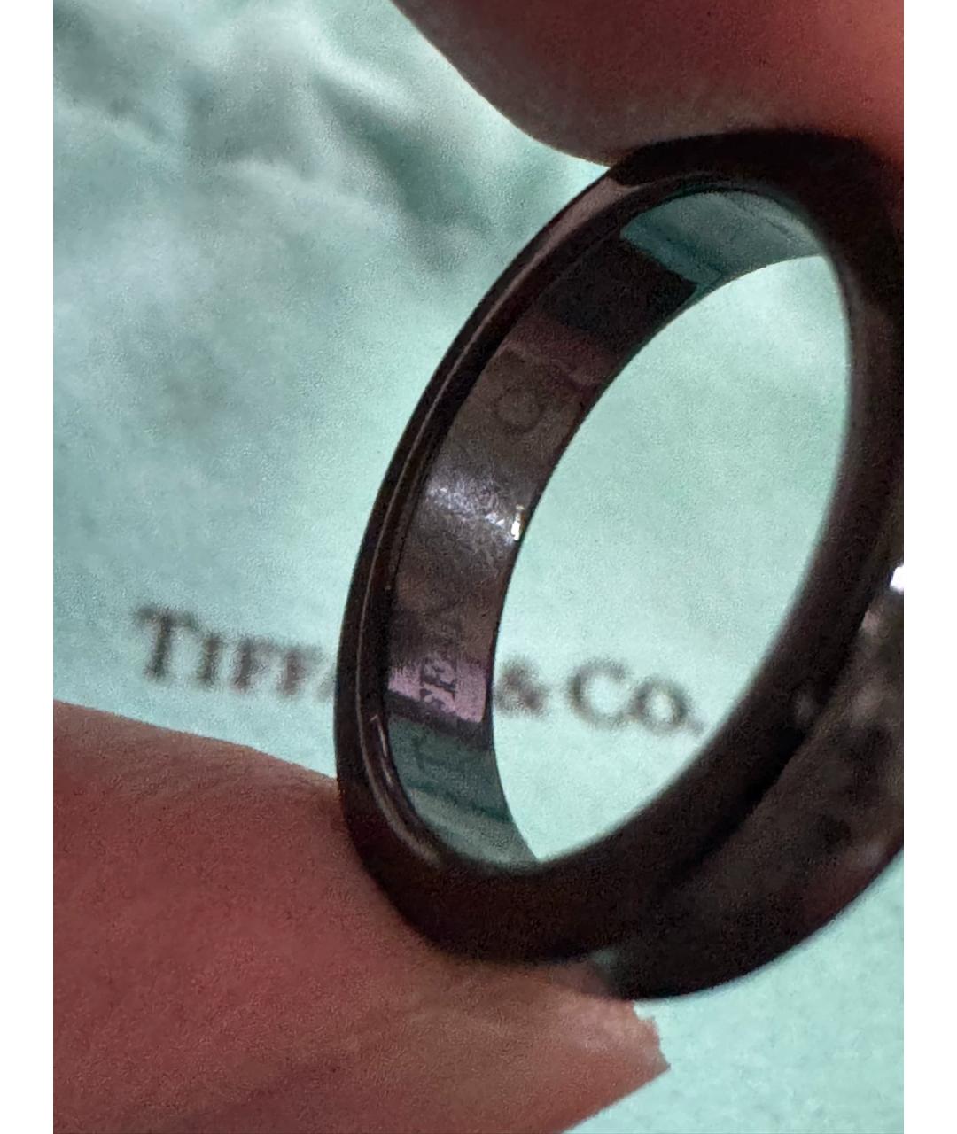 TIFFANY&CO Черное металлическое кольцо, фото 6