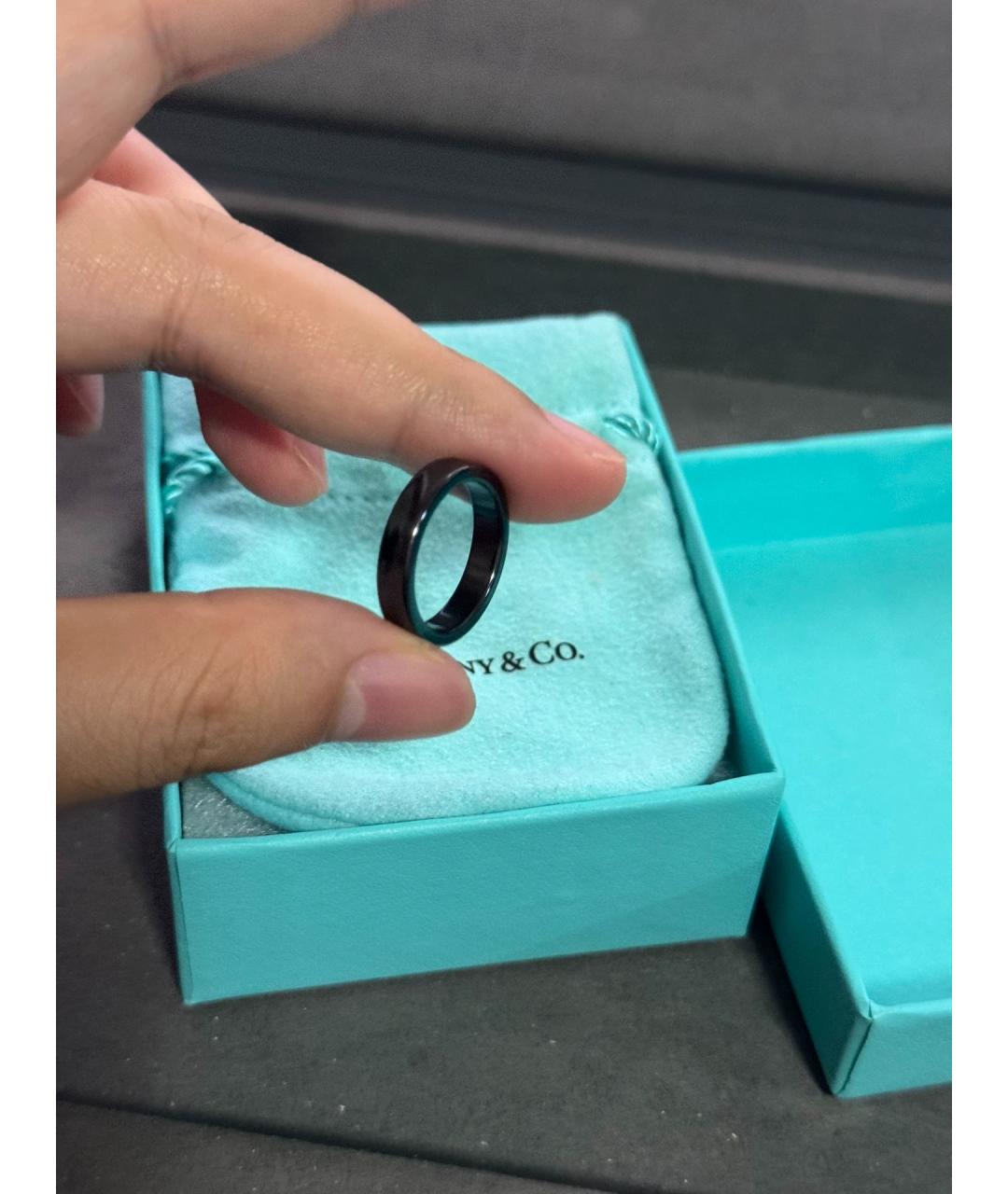 TIFFANY&CO Черное металлическое кольцо, фото 5
