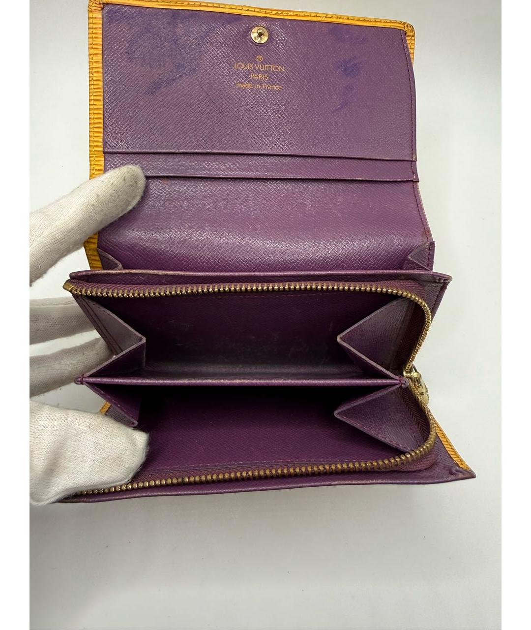 LOUIS VUITTON Желтый кожаный кошелек, фото 5