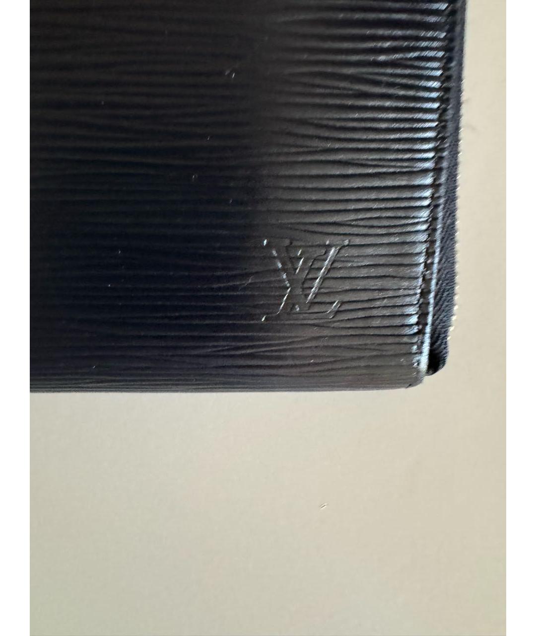 LOUIS VUITTON Черный кожаный кошелек, фото 4
