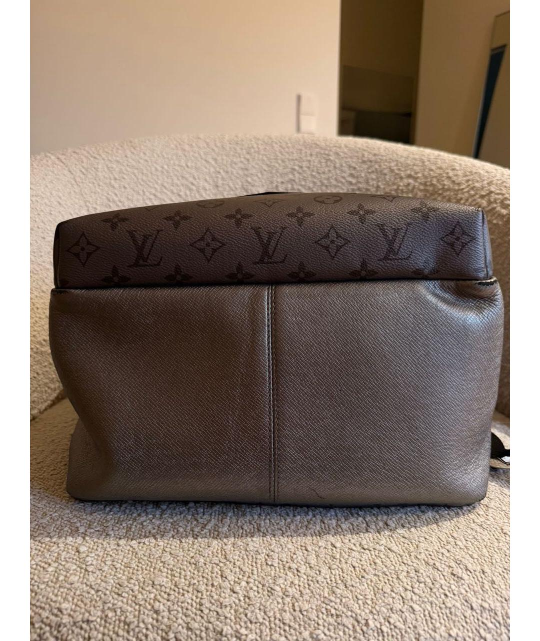 LOUIS VUITTON Серебряный кожаный рюкзак, фото 4
