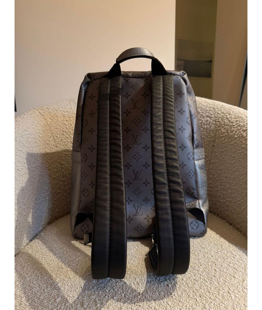 LOUIS VUITTON Серебряный кожаный рюкзак, фото 3